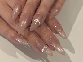 マグネット×ラインストーン