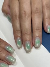 フロムシウ(from siu.)/ミントグリーンのチークネイル