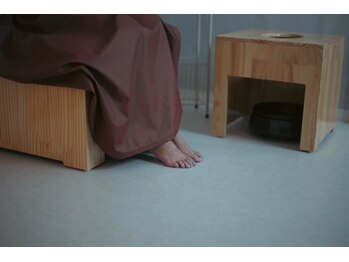 ハルノハナ鍼灸治療院/よもぎ蒸し