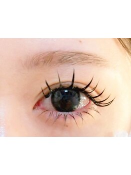 ボリュームのある目元にしたい