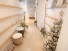 リラクゼーションサロン ホーム(HOME)の雰囲気（季節によってお部屋のインテリアを変えて寛ぎ空間に(*^-^*)）