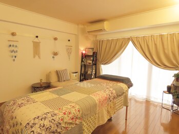 カピリナ キチジョウジ(Kapilina kichijoji)/ロミロミ+ヘッドスパ100分