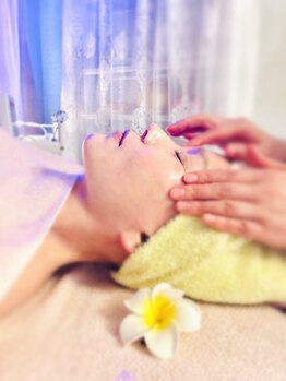 手心の写真/【首肩の辛さ改善】熟練の本格手技×深層リンパでガチガチ筋肉を解放！完全個室で自分へのご褒美￥4,300～