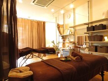 アンベリィ(embellir)/