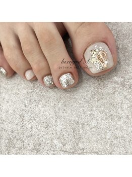 ラグジュリラ(luxugril A')/luxugril a'