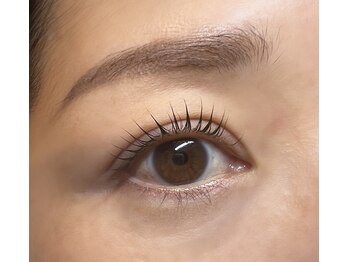 ルポ 祖師ヶ谷大蔵(repos)/お目元を綺麗に見せるデザイン