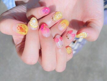 フォンテーヌブロー 野々市店(Fontaine Brow)/