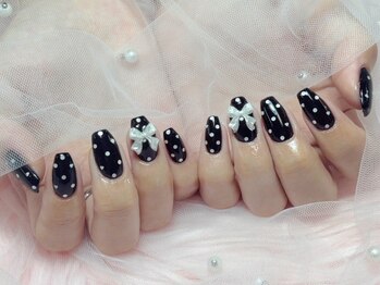 ドットネイル　リボンネイル