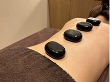 四季鍼灸整骨院/ホットストーンマッサージ