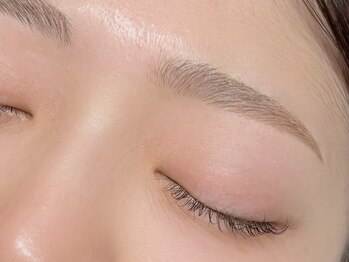 チエル 京都烏丸の写真/◆まゆげ迷子卒業◆骨格や雰囲気に合わせてあなたに似合う眉の形をご提案♪なりたいお顔に近づけ理想の眉へ