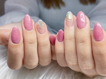 モモネイル(MOMO nail)/