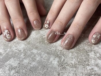 エル(elu)/パラジェル お花ネイル