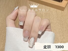 Vフレンチネイル/ワンホンネイル