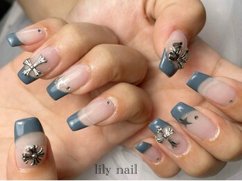 リリーネイル(lily nail)/ネイビーフレンチ
