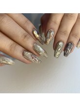 ヌア(nur.)/グレー奥行きnuance