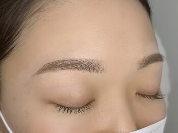 ラモ(Ramo)/眉スタイリング