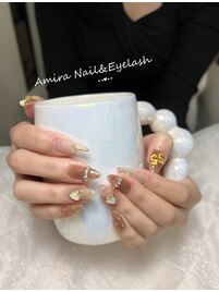 Amiraの定額ネイル+有料パーツ