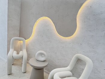 メンテ バイ イニシャル(Mente by initial)