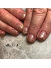 ネイルズリアル(nail's REAL)/ラメグラデーションネイル