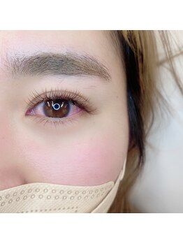 エミニーラッシュ(eminy lash)/ブラウンエクステ