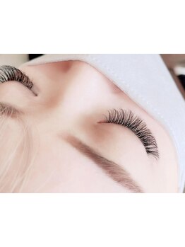 目の形にあったエクステ提案が得意