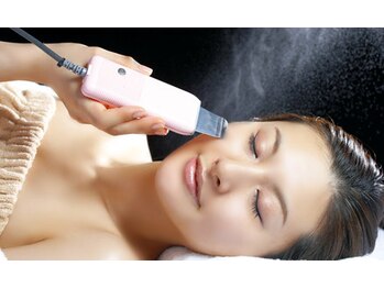 リヴェーヌ 呉羽店(Riverne)/水クレンジングで毛穴すっきり♪