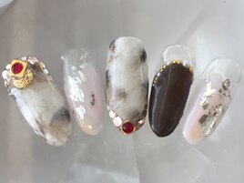 シックなマーブルネイル￥8200
