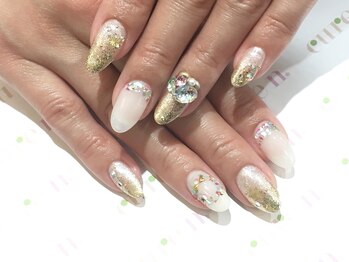 キュアエヌ(cure.n)/クリスマスネイル