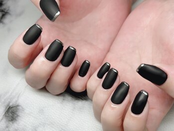 ネイルアンドアイラッシュサロン エスポアール(nail&eyelash salon espoir)/ブラック マット シルバー