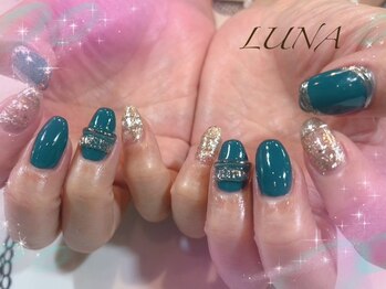 ネイルアンドまつ毛エクステ ルーナ 八王子店/☆大人の秋ネイル☆