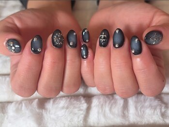 ミーキングネイル(miiiiiking-nail)/