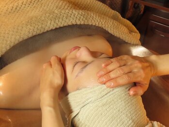 フェイシャル・エイジングケア専門店 Well-Aging Salon Panselinos【パンセリーノ】の写真/専門家監修美容液(ペプチダーム)を導入!シミしわ改善&肌のトーンアップで自分史上最高の肌に仕上げます♪