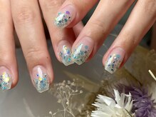 サロンドフォーエイチ(salon de 4H)/シュワシュワ～なブルーラメグラ