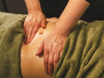 ココリラックス(Coco Relux)/腸マッサージ