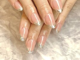 キラキラ☆フレンチネイル