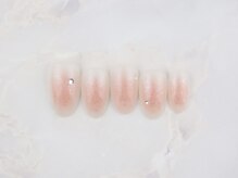 アダジオ(Adagio)/チークネイル