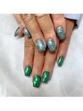 デイジー(DAISY)/メタリックグリーン