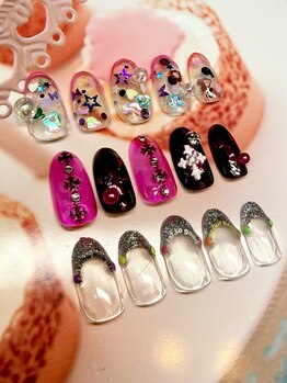 シャルム(Charme)の写真/最新パーツ多数ご用意☆マグネットカラーも豊富◎イベントにピッタリのデザインやカラーで指先を華やかに♪