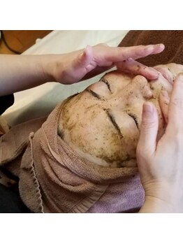 ハルリ(Haruri)/人気のハーブピーリング