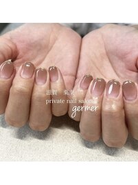 グラデーションにラメライン！