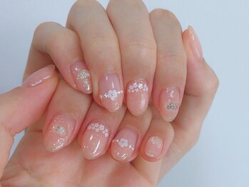 フォンテーヌブロー 野々市店(Fontaine Brow)/