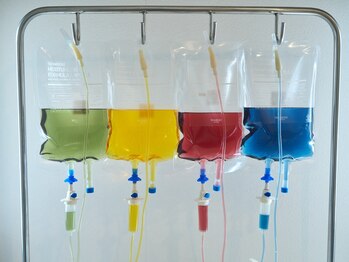 エミレーブ シロカネ(Hemireve Shirokane)/韓国肌管理TROIARUKE