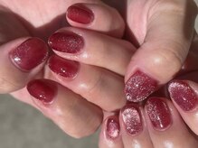 ネイル アトリエ コモード(nail atelier Comodo)/マグネットネイル [ルージュ]