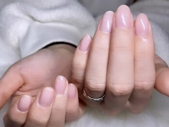 ウェリナ(Welina)の写真/【お手頃価格で指先をかわいく◇】お財布にも優しく満足度◎自爪を痛めないフィルイン対応♪色味の相談も！