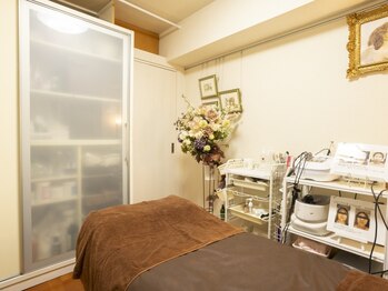 アンジェ ド フェリーク(Ange De Feerique)