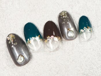 ケージュール(Kjour)/ダークカラーネイル