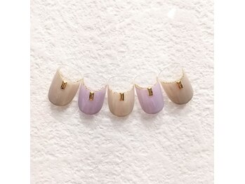 プチネイル安气子 日比谷シャンテ店/