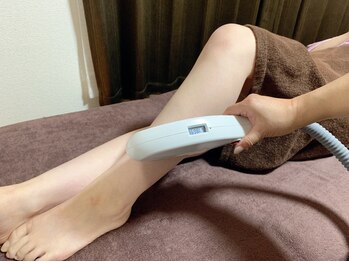 ベリール(Belire)の写真/【膝下&膝上両脚セット脱毛¥1,800】男性女性何度も利用、都度払いOK☆気になる脚全体がツルツルに◎