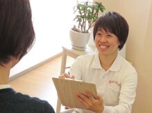 おさかべ鍼灸院の雰囲気（カウンセリングの様子）