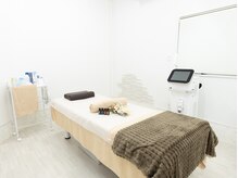 Lacoru 平塚店【脱毛・セルフホワイトニング・フェイシャル】/広々空間でリラックス♪